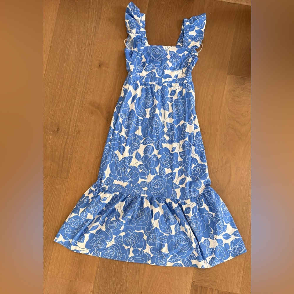London Times Blue and White Floral Maxi Dress